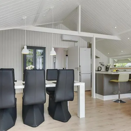 Aleide - 29km From The Sea By Interhome *