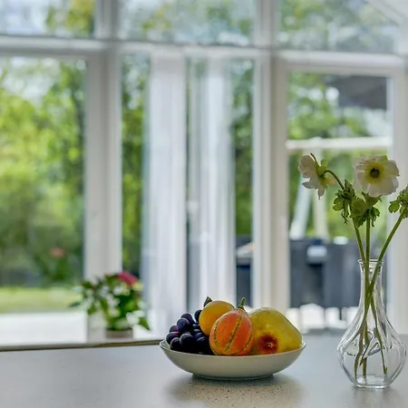 Aleide - 29km From The Sea By Interhome